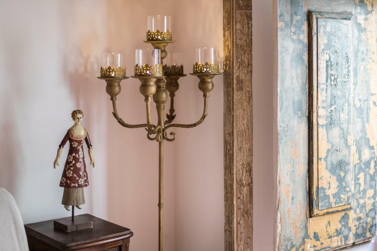 Charming Apartment Travessa Do Alcaide Lizbona Zewnętrze zdjęcie
