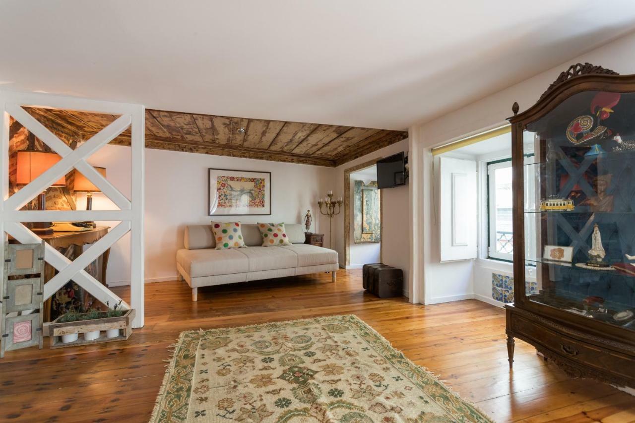 Charming Apartment Travessa Do Alcaide Lizbona Zewnętrze zdjęcie